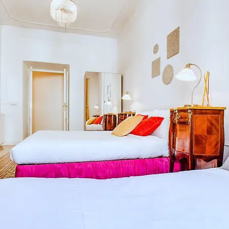/ Loft Via Catone Apartament Rzym